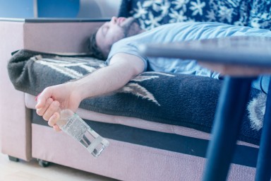 Вывод из запоя в Верхней Туре